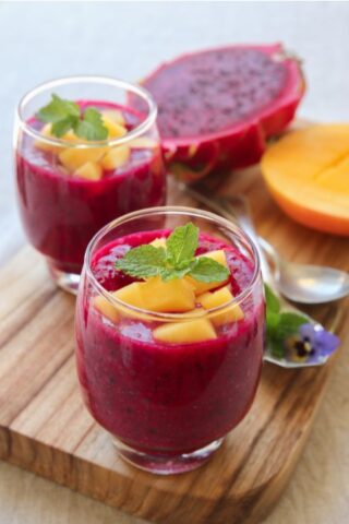 Blueberry Peach Yogurt Smoothie